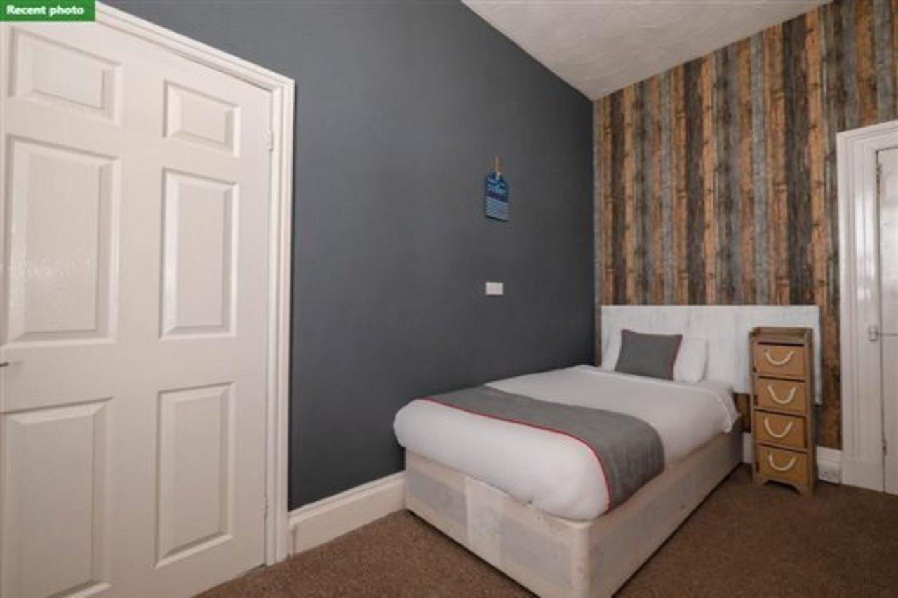 OYO Pier Hotel Rhyl Exterior foto